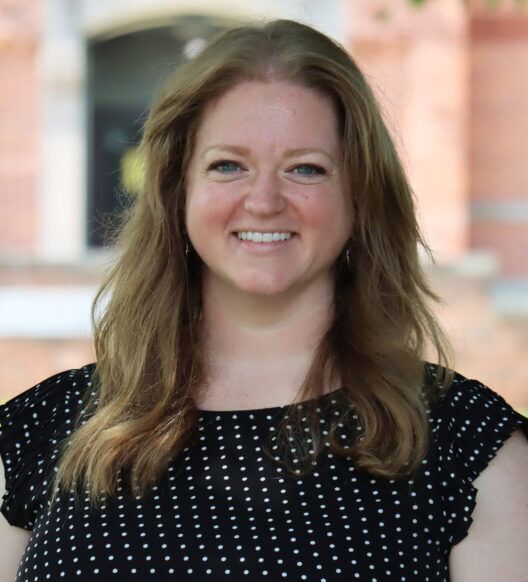 erin skeel headshot