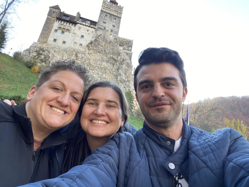 smiling_phd_students_on_trip